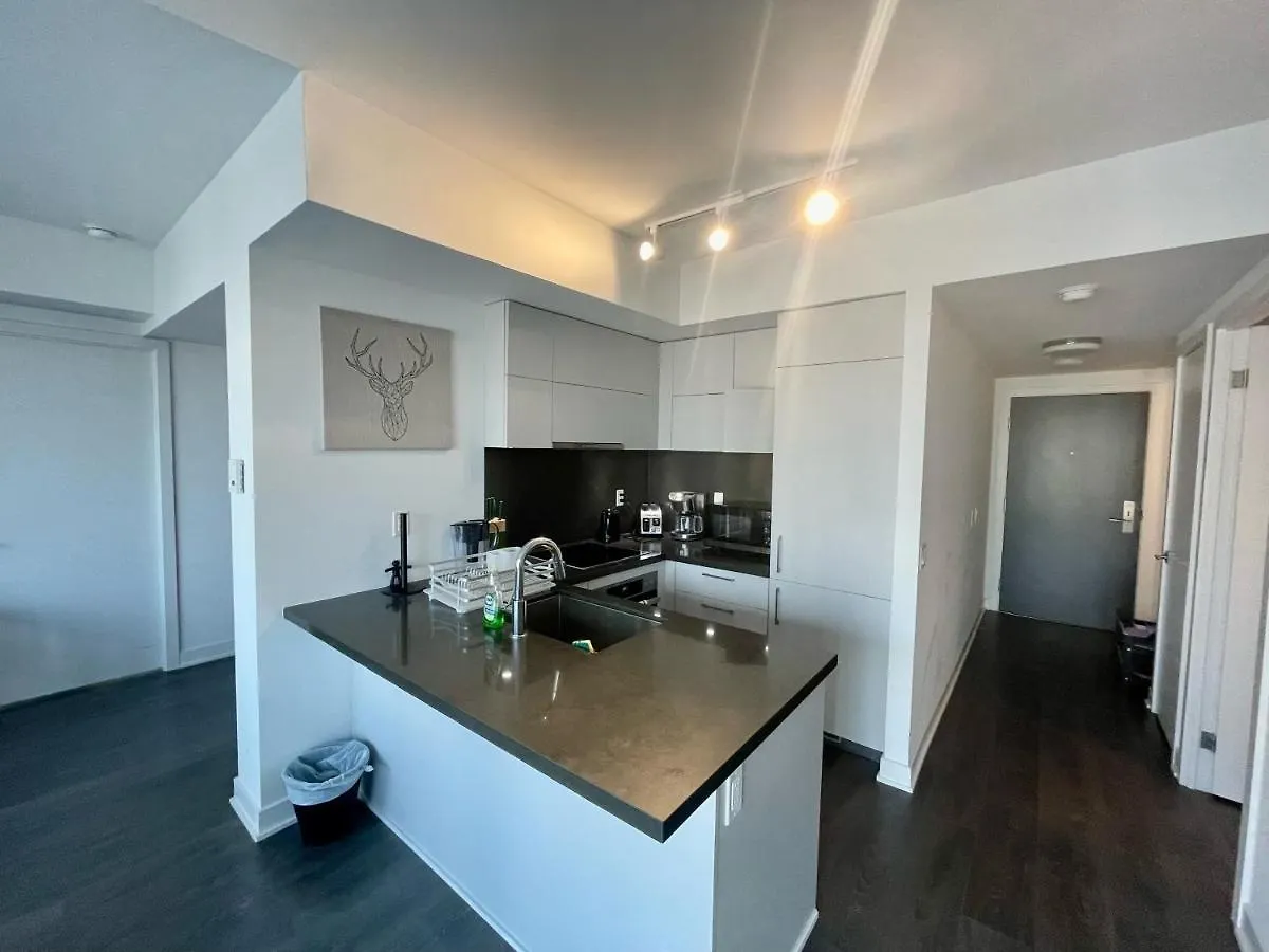 Two Br Two Br Plus Study Yorkville Condo Toronto